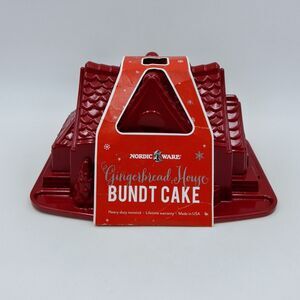 Nordic Ware Holiday Red Cast Aluminum Gingerbread House Bundt Cake Pan